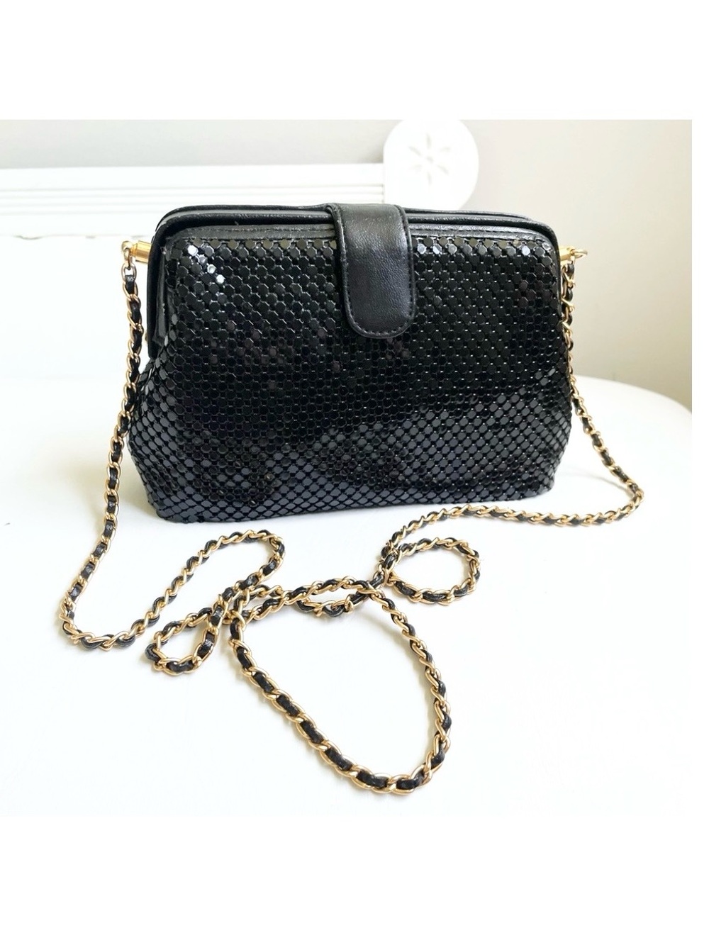 BLACK MESH METAL SHOULDER MINI BAG SNAP GOLD CHAIN SINGLE STRAP